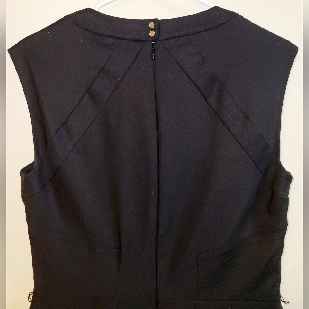 New WHBM Black Sheath Dress  SZ 8 - Picture 8 of 10